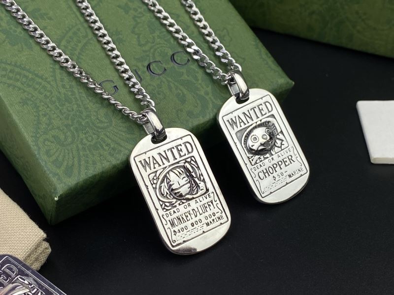 Unclassified Brand Necklaces